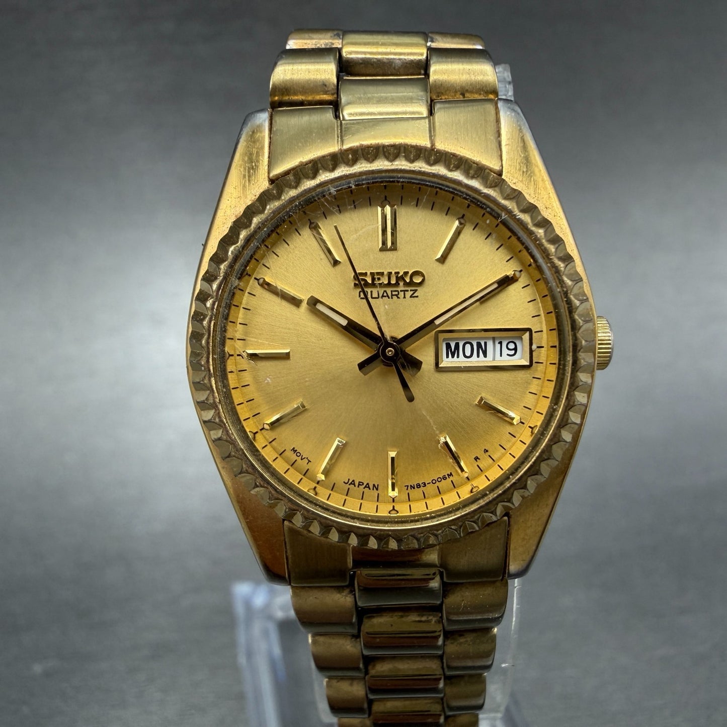 Seiko Watch Women 25mm Gold Dial Gold Tone Daydate Round 7N83-0041 New Battery 70