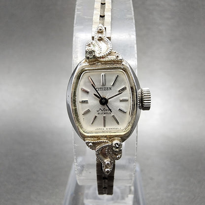 Citizen Nova Watch Women 15mm Silver Dial White Gold Plated Manual Wind Runs