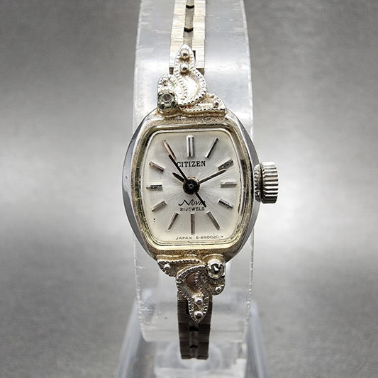 Citizen Nova Watch Women 15mm Silver Dial White Gold Plated Manual Wind Runs