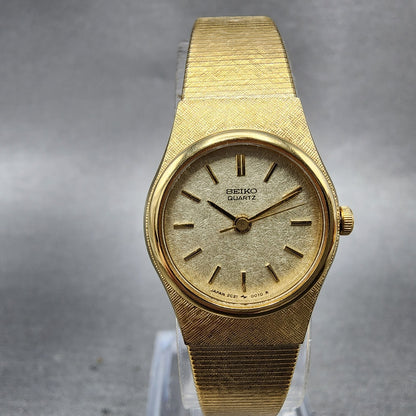 Seiko Watch Women 20mm Champagne Dial Gold Tone Round 2c210010 New Battery0