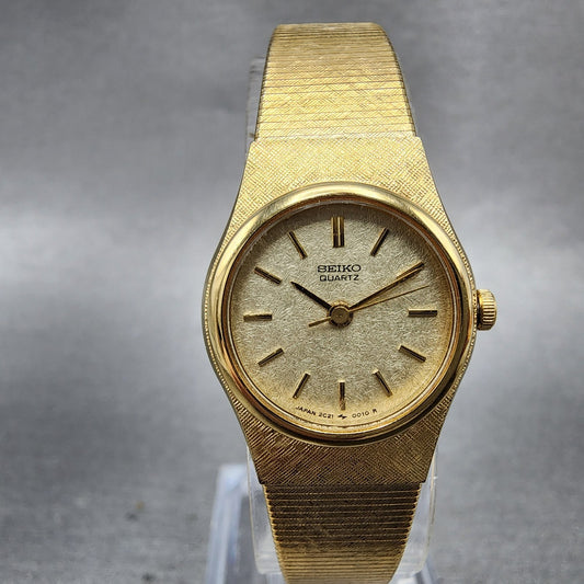 Seiko Watch Women 20mm Champagne Dial Gold Tone Round 2c210010 New Battery0