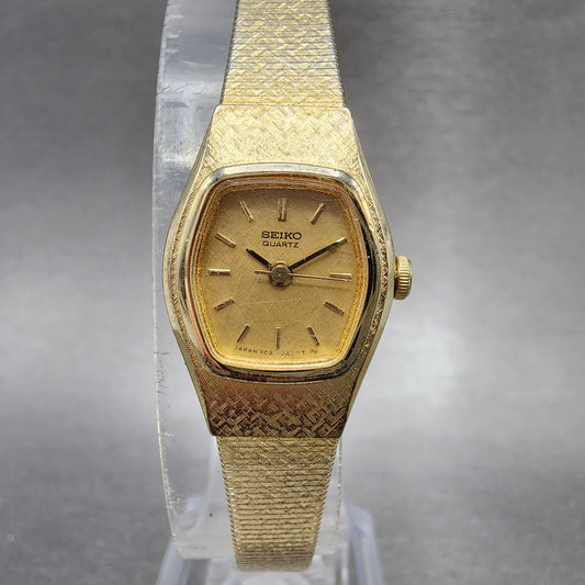 Vintage Seiko Watch Women 25mm Gold Dial Gold Tone Hexagon 2C21-5149 New Batt A1
