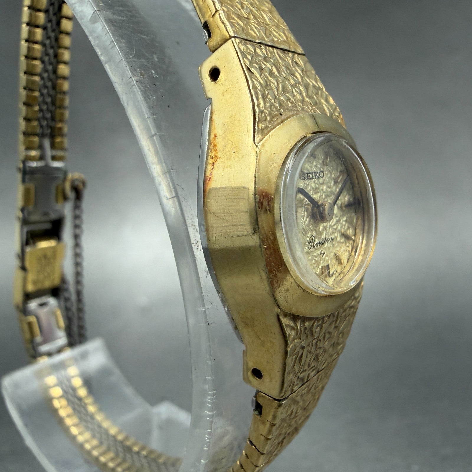 Seiko Rainbow Watch Women 17mm Champagne Dial Gold Tone Manual 11-7450 Runs3
