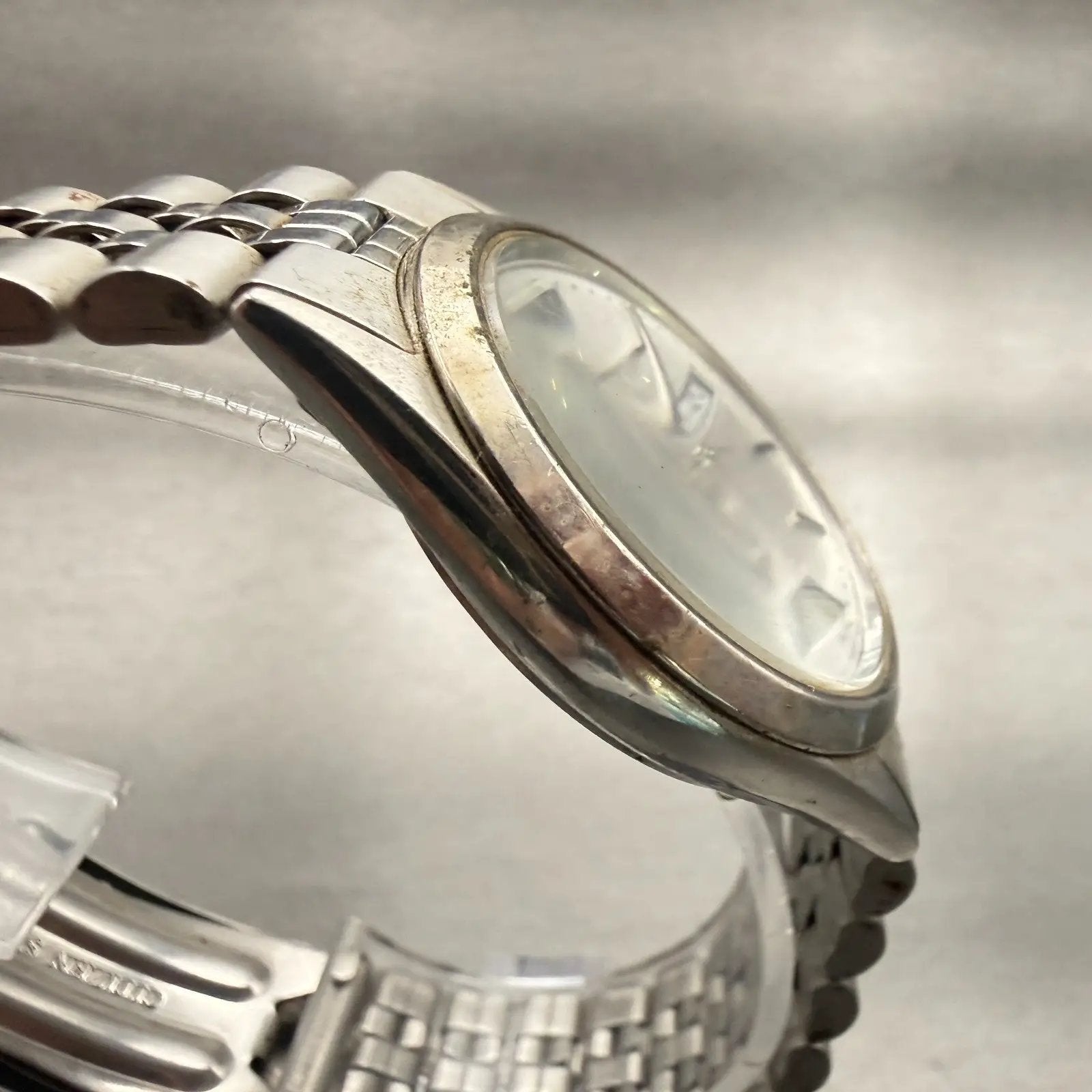 Citizen CQ Watch Men 35mm Silver Dial Silver Daydate Round 8100-S96389 New Batt3