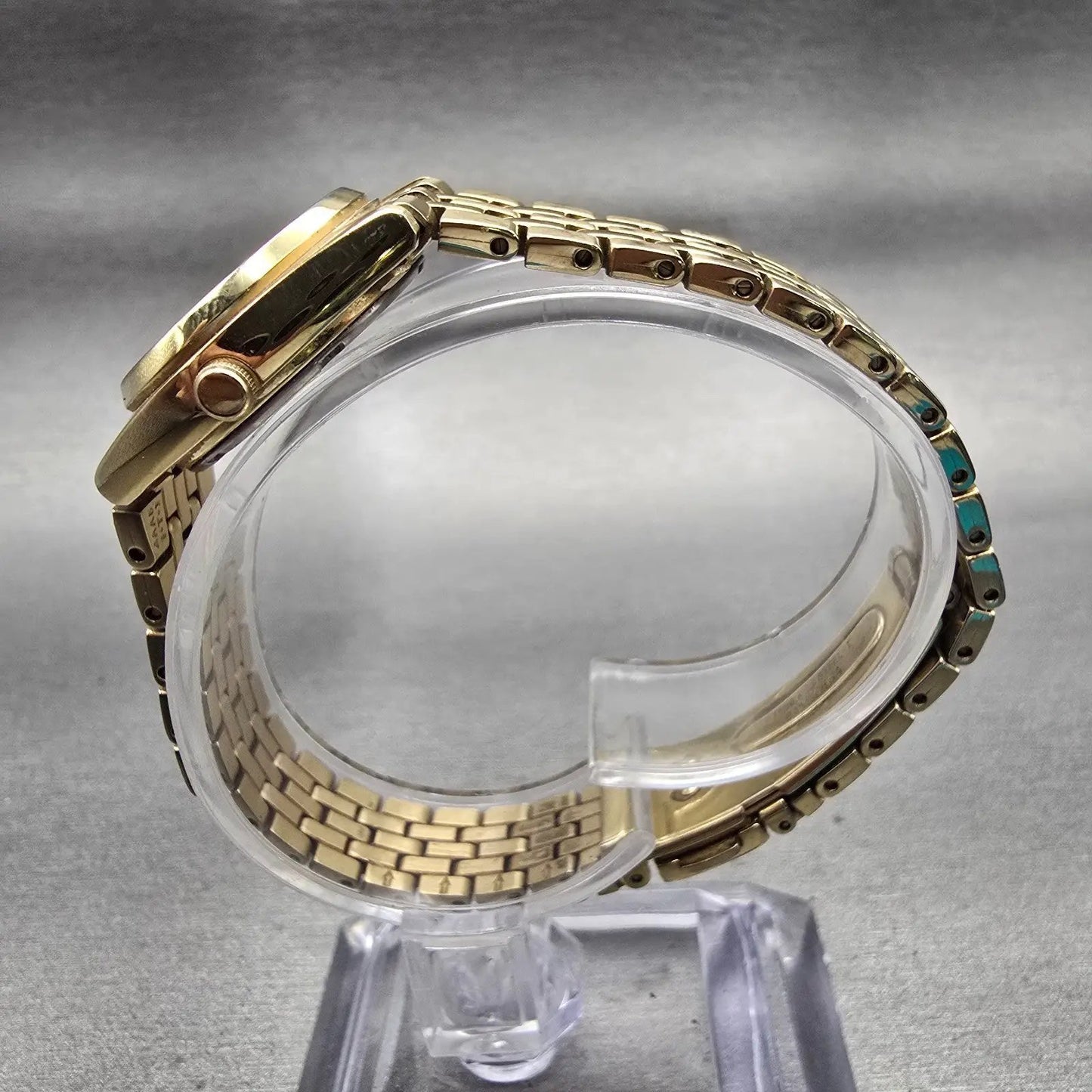 Seiko Watch Women 23mm White Dial Gold Tone Daydate Round 7N83-0011 New Battery6