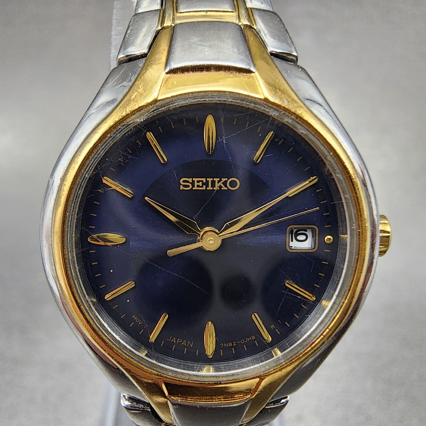 Seiko Watch Women 25mm Blue Dial Two Tone Date Round 7N820DR0 New Battery1