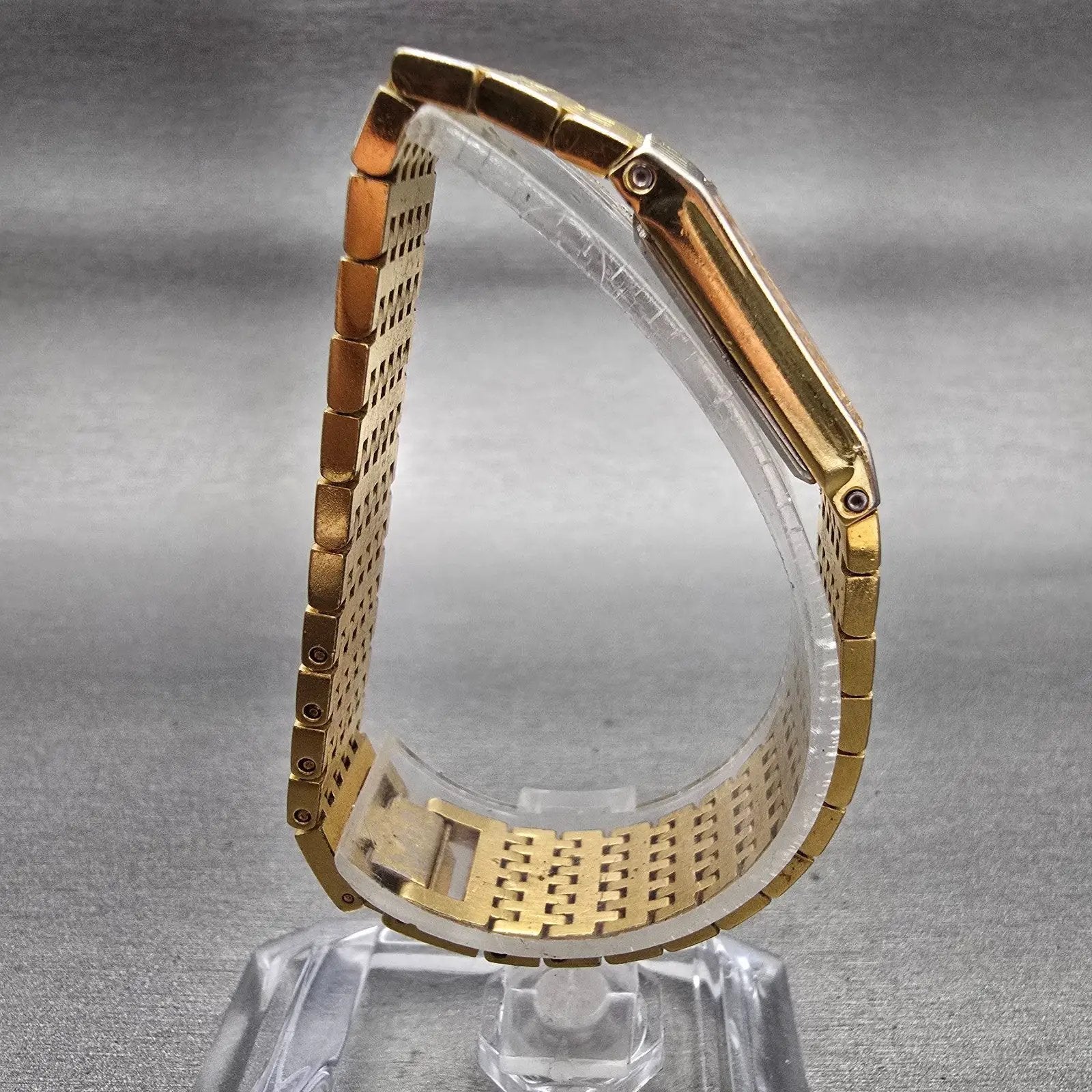 Seiko Watch Women 13mm Black Dial Gold Tone Rectangle 2E20-6709 New Battery VTG8
