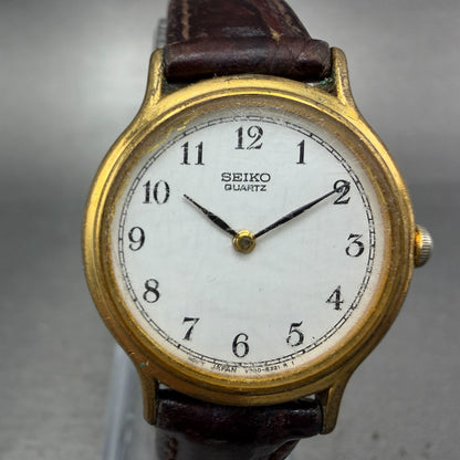 Seiko Watch Women 26mm White Dial Gold Tone Round Vintage V700-6091 New Battery0
