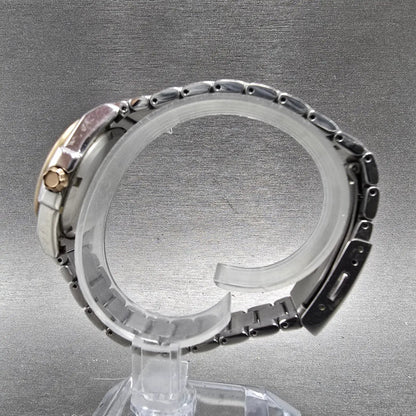 Citizen Eco-Drive Watch Women 32mm White Dial Titanium Date E011-S080916 Works6