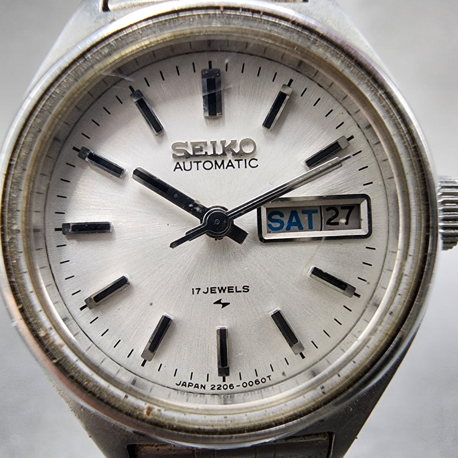 Seiko Automatic Watch Women 25mm White Dial Silver Tone Daydate 22060480 Runs1