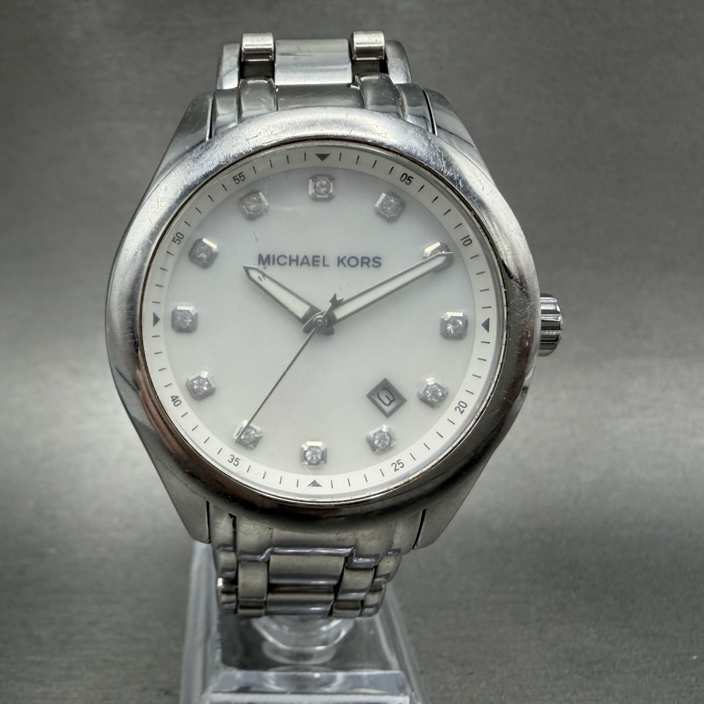 Michael Kors Watch Women 40mm MOP Dial Silver Tone Round MK5325 New battery0