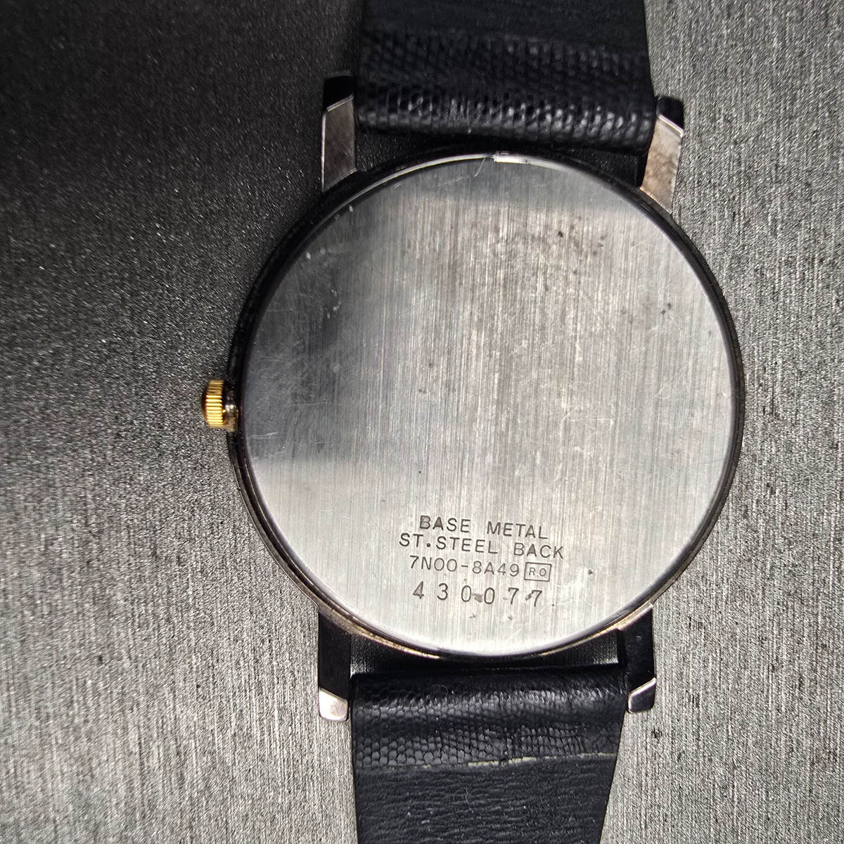 Seiko Mens Watch 34mm Black Dial Black Tone Round 7N00-8A49 New Battery Vintage10