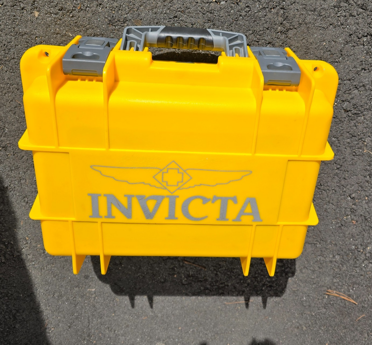Invicta Watch Case 8 Slot Yellow Black Plastic Foam insert Handle Cary Case K0