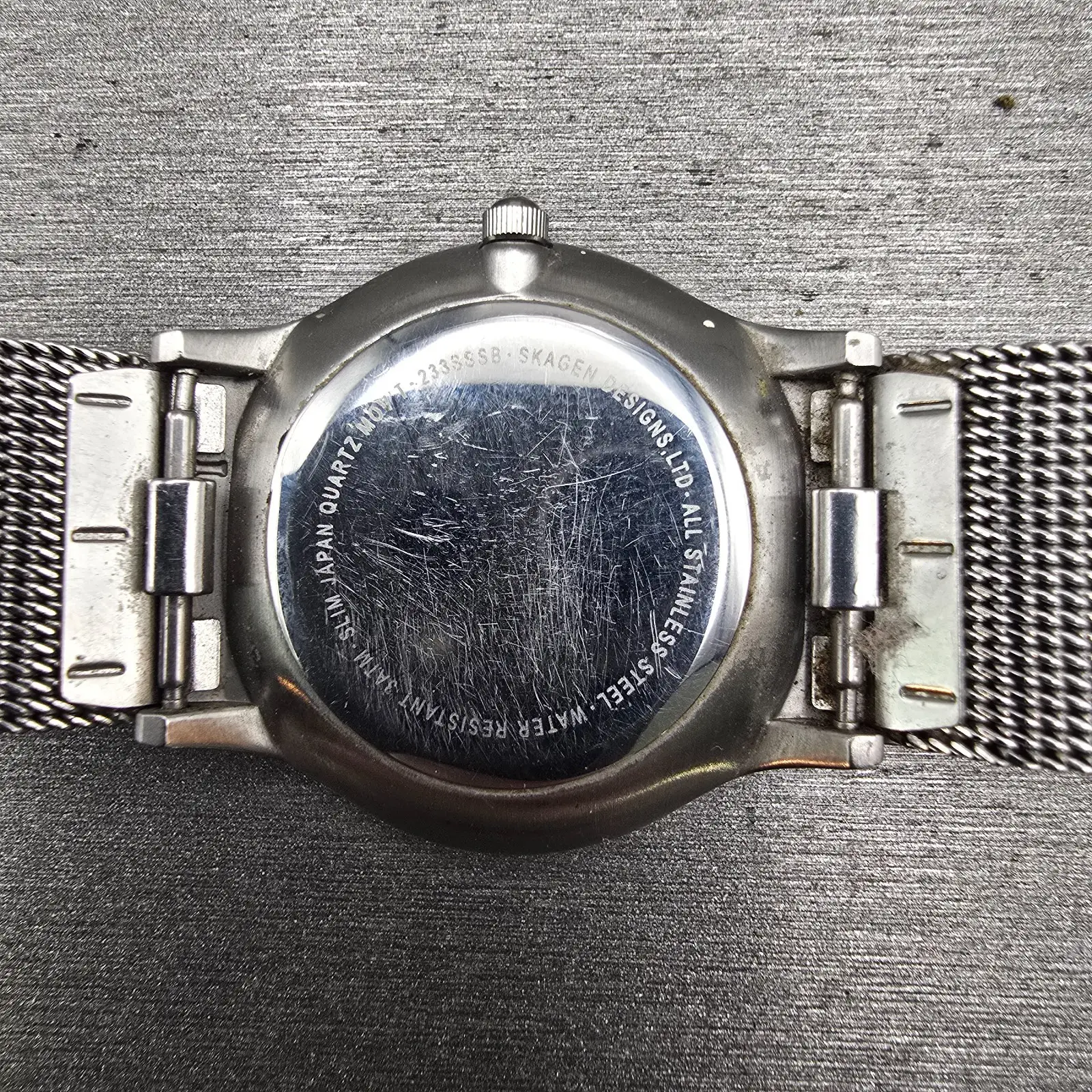 Skagen Steel Watch Women 29mm Black Dial Silver Tone Round 233SSSB New Battery10