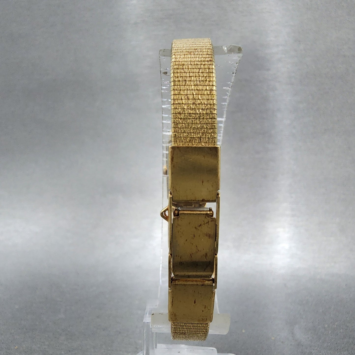 Seiko Tank Watch Women 12mm Champagne Dial Gold Tone 2e206479 New Battery8