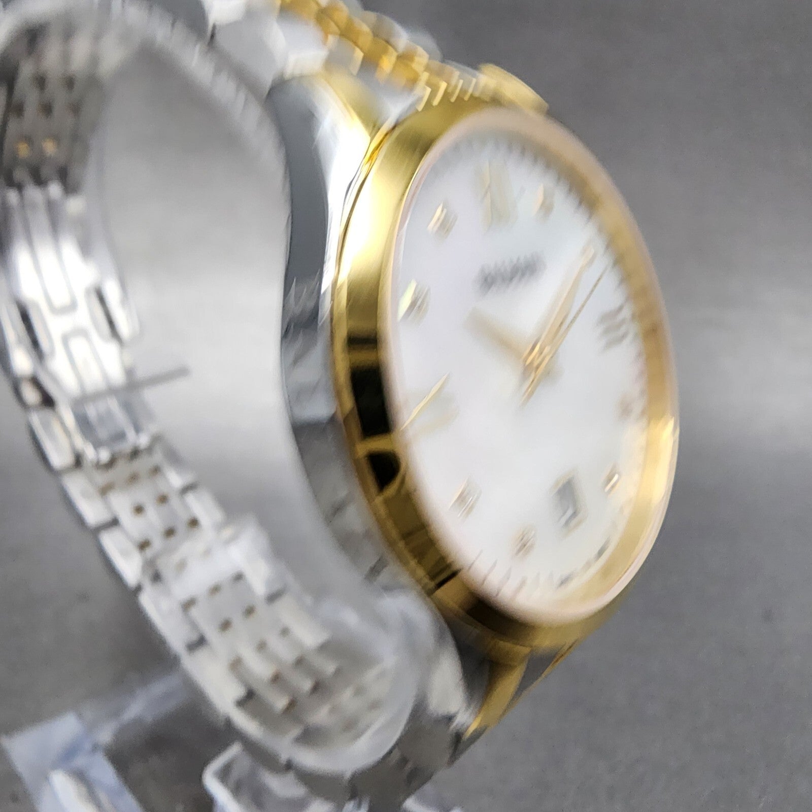Balmain Classic R Watch Women 34mm MOP Dial Two Tone Date Round Diamond Markers3