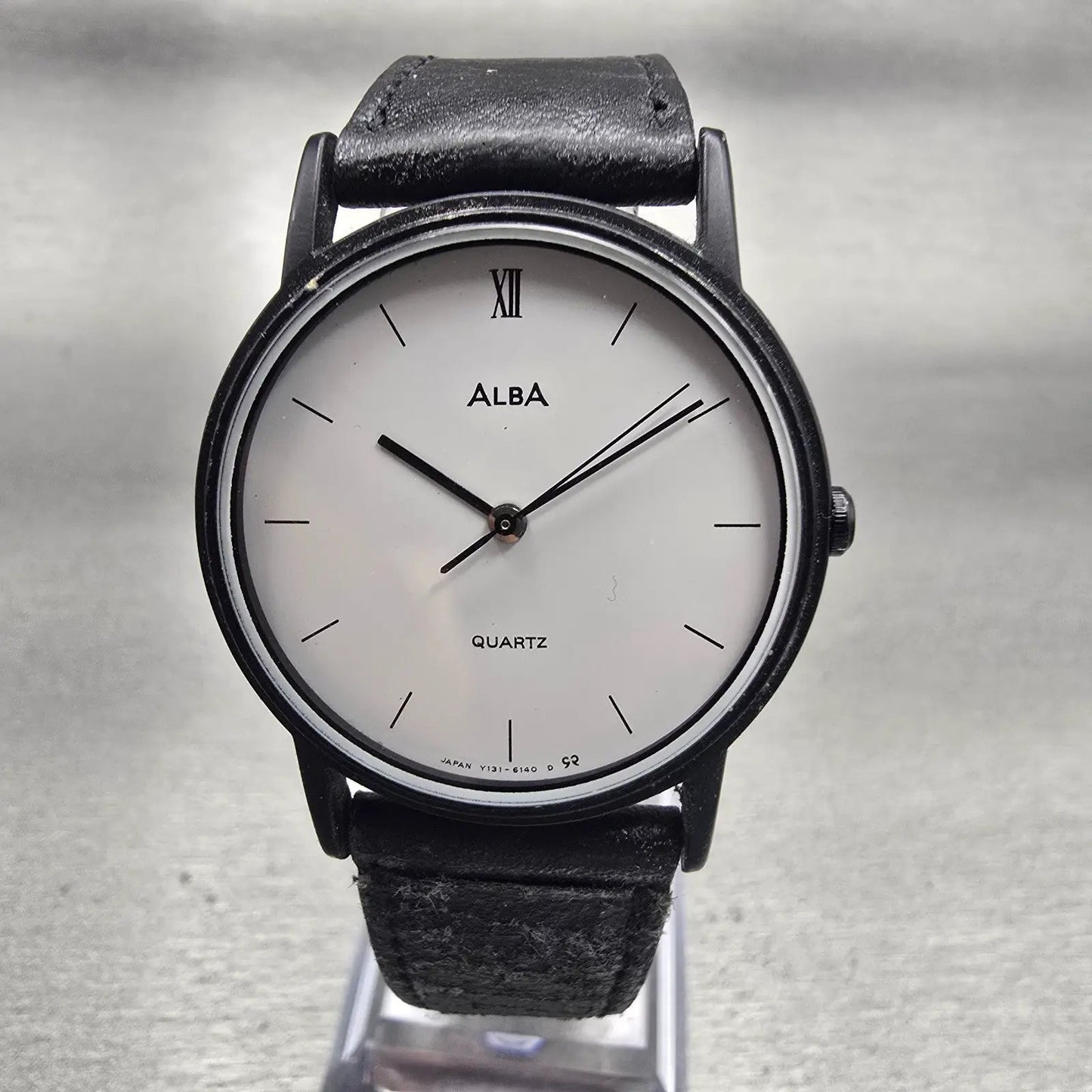 Seiko Alba Watch Women 31mm White Dial Black Tone Round Y131-6040 New Battery0