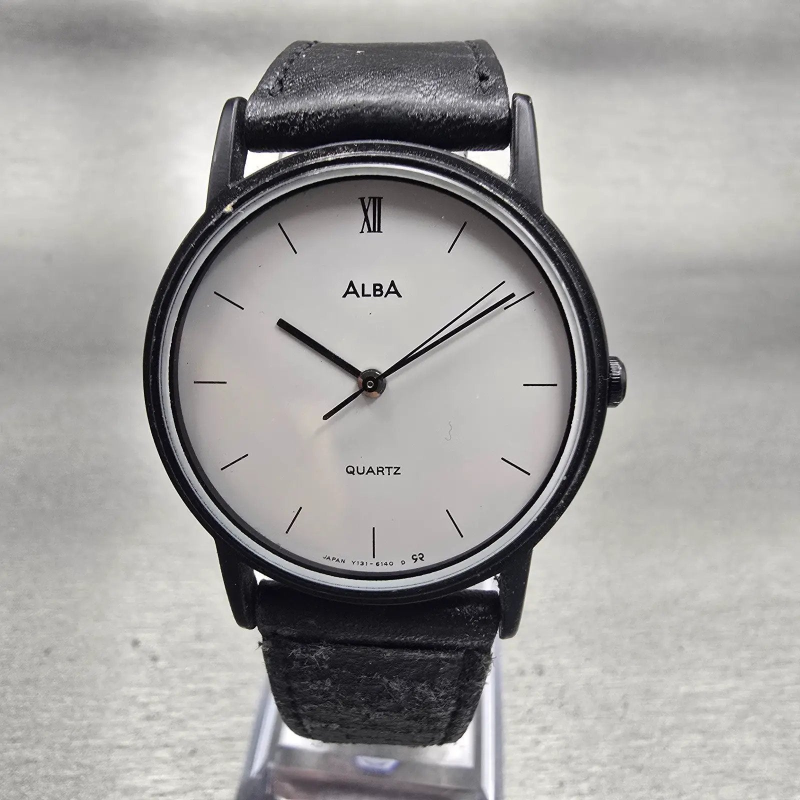 Seiko Alba Watch Women 31mm White Dial Black Tone Round Y131-6040 New Battery0