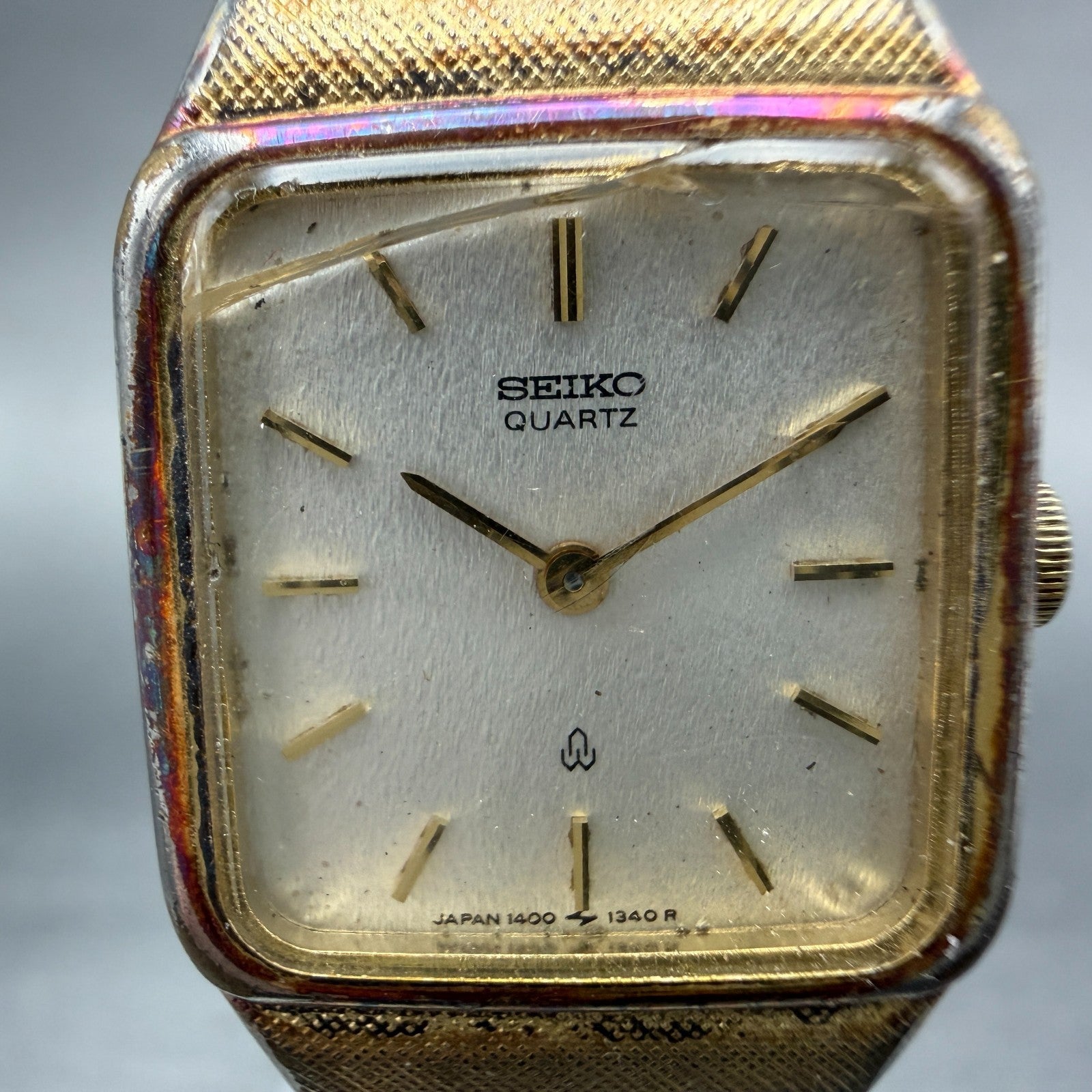 Seiko Tank Watch Women 19mm Silver Dial Gold Tone 1400-5830 New Battery Vintage1