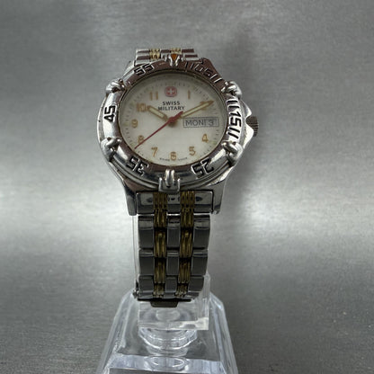 Swiss Military Watch Women 29mm White Dial Two Tone Daydate Round New Battery A15