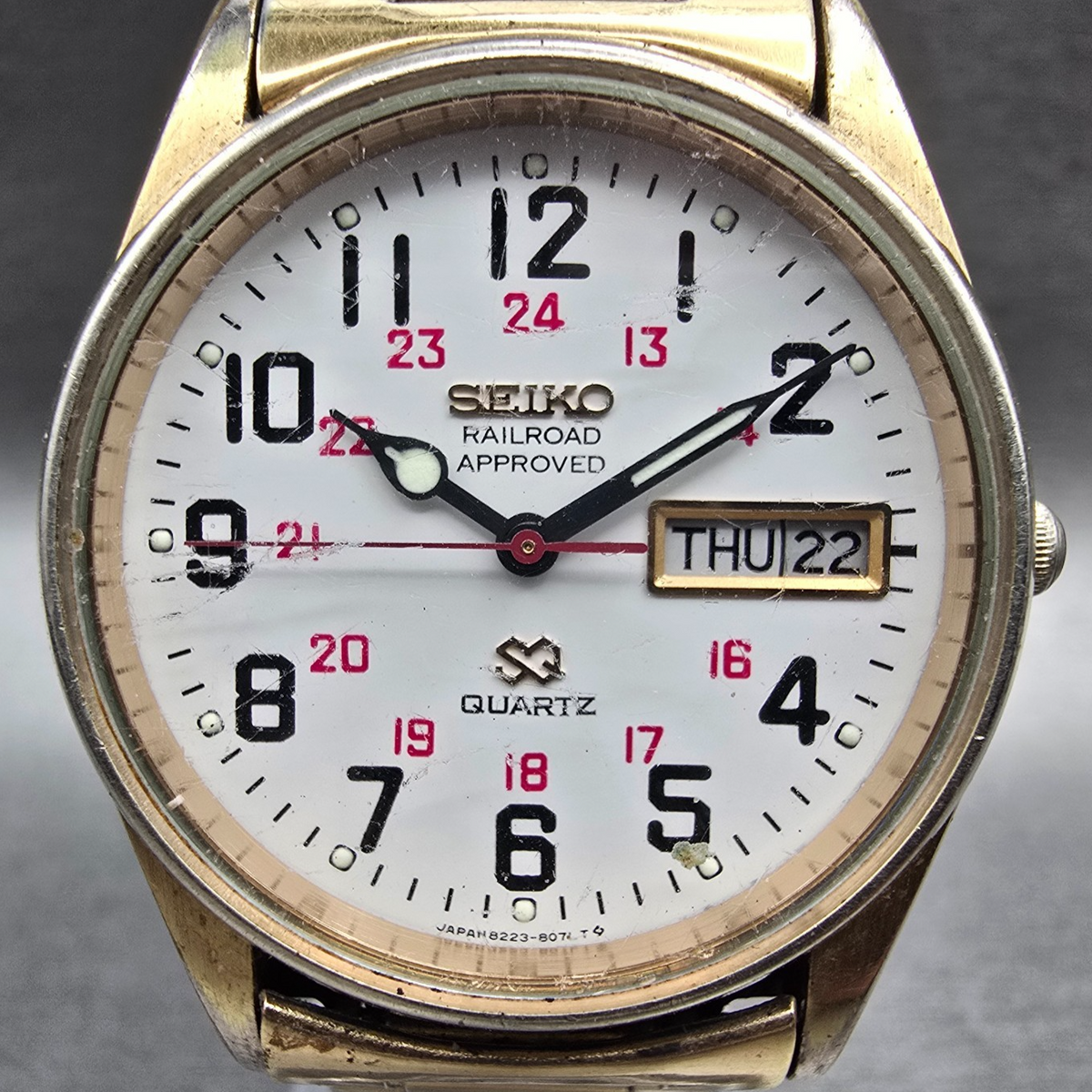 Seiko SQ Railroad Approved Watch Men 34mm White Dial Daydate 8223-8049 New Batt1