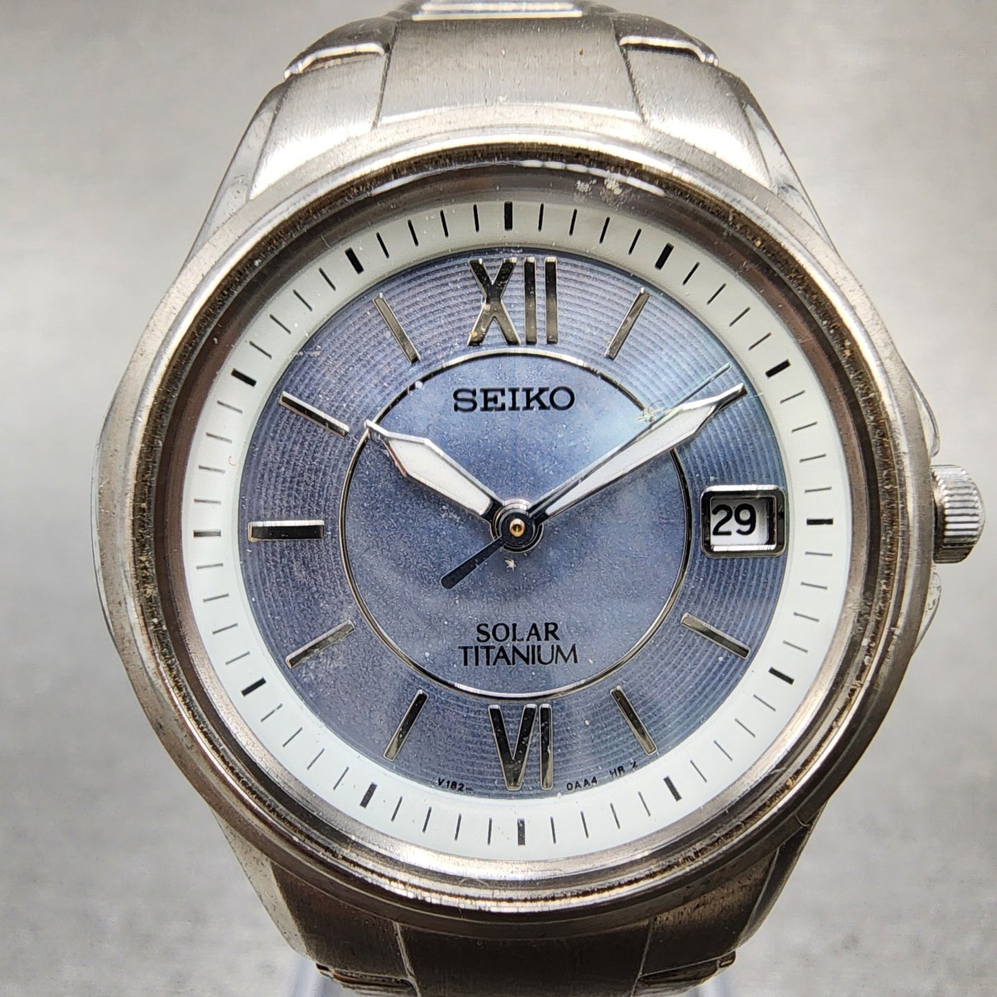 Seiko Solar Watch Women 29mm MOP Dial Titanium Date Round V1820AA0 Runs1