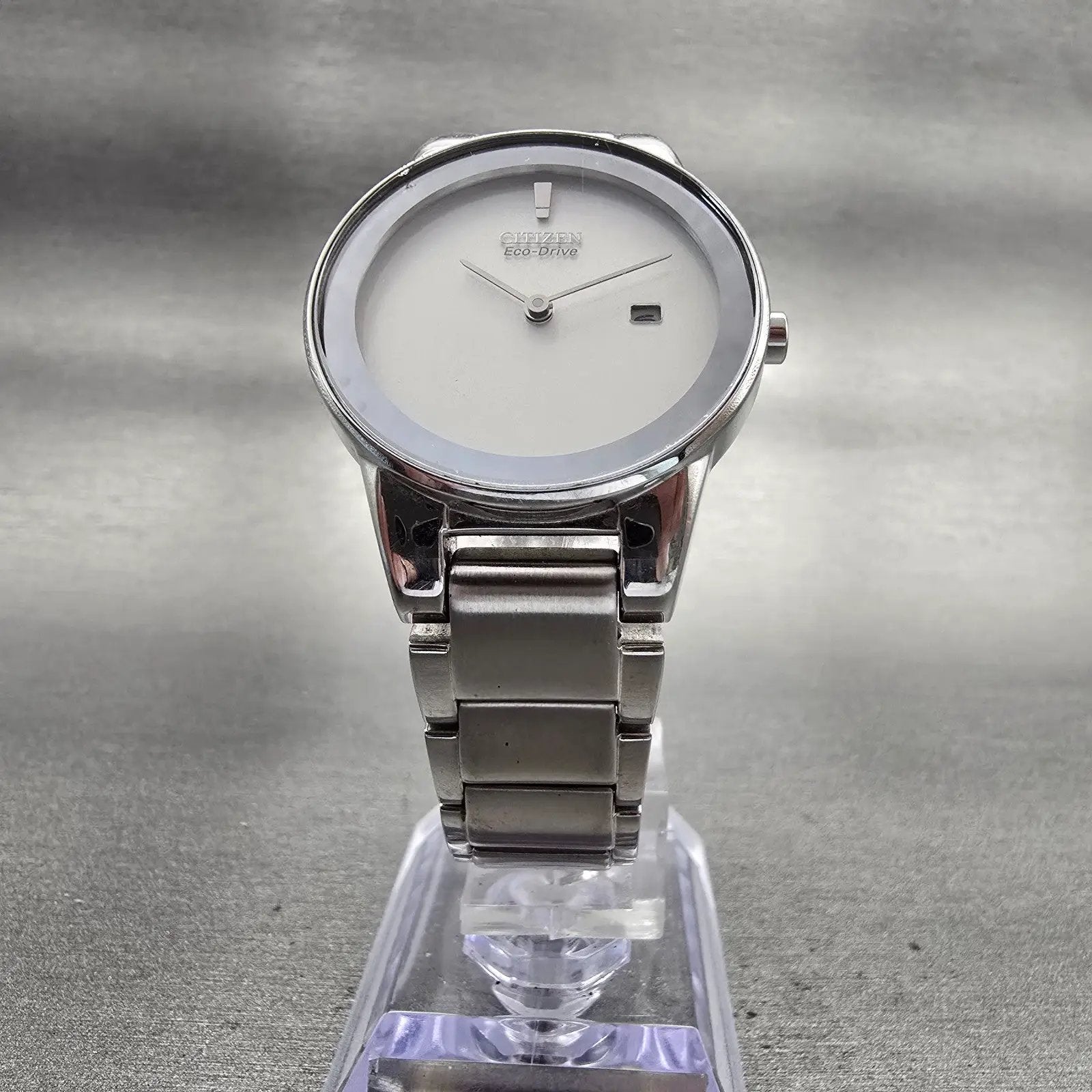 Citizen Eco-Drive Watch Women 30mm Silver Dial Silver Date J015-S095921 Runs5