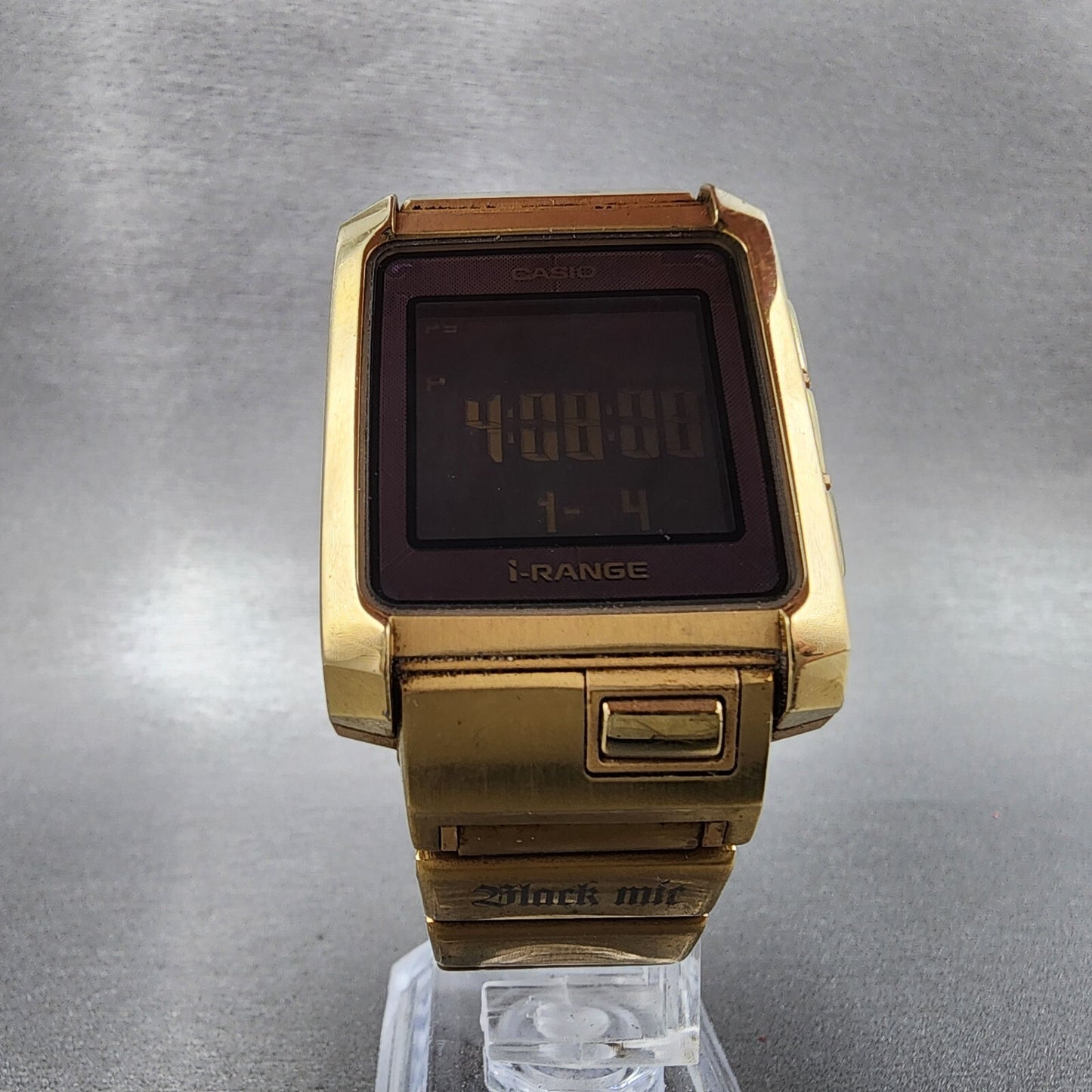 Casio IRW101 I Range Black Mic Watch Men 33mm Digital Gold Tone Rectangle Runs5