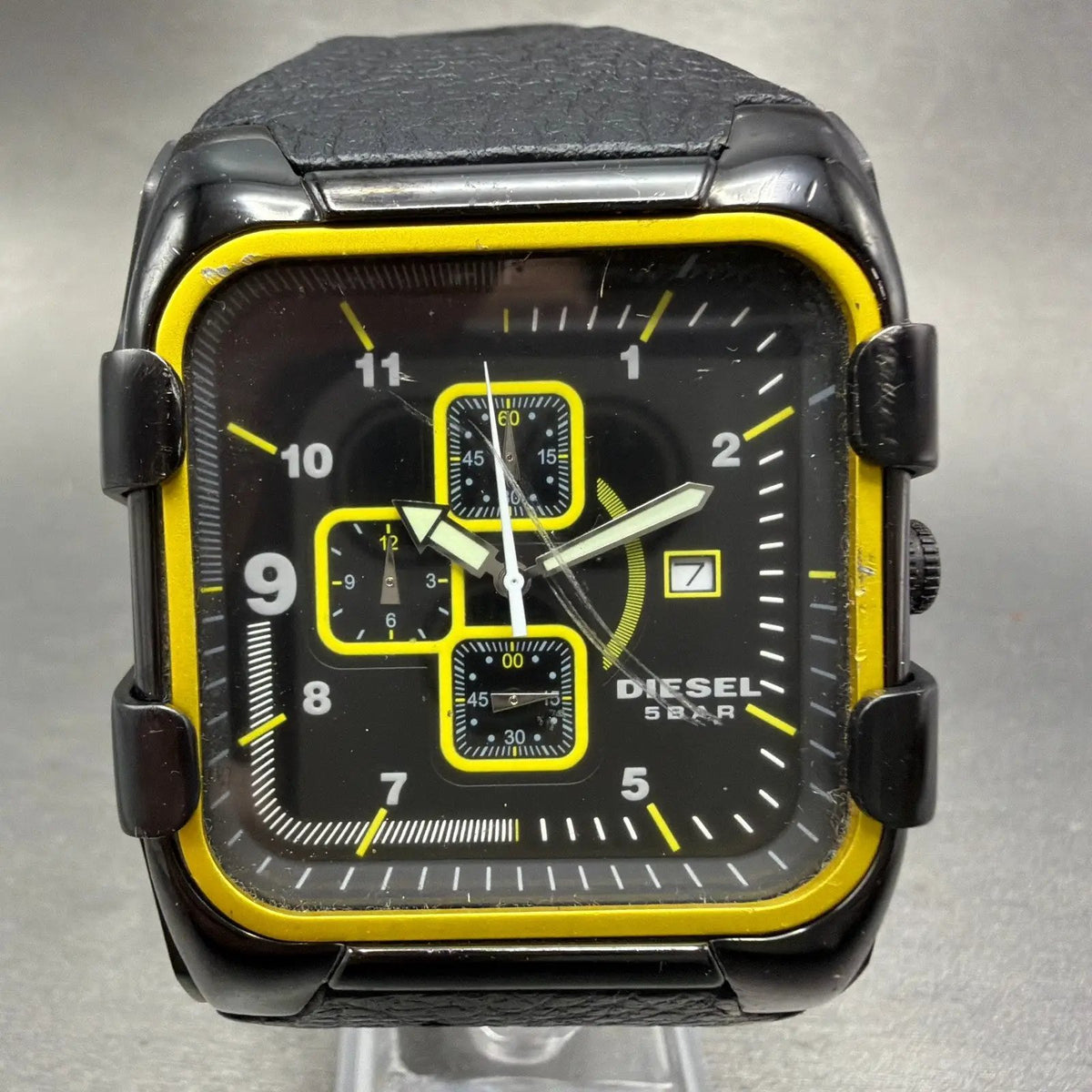 Diesel Chronograph Watch Men 44mm  Black Dial Black Yellow Date Rectangle Newbat0