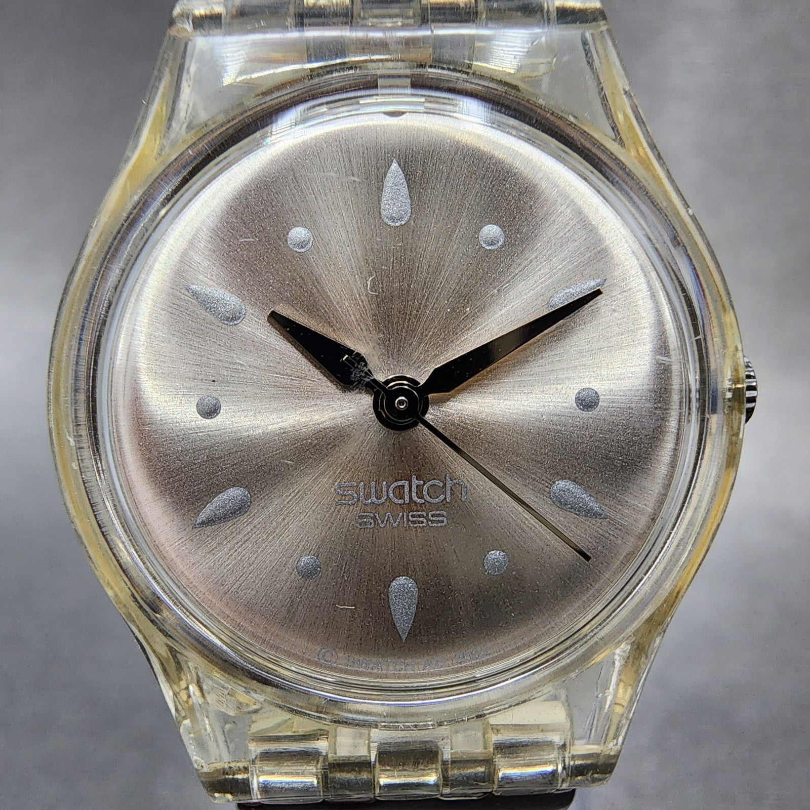 Swatch Watch Women 25mm Silver Dial Clear Case Round New Battery1