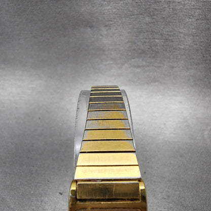 Seiko Tank Watch Women 17mm Champagne Dial Gold Tone Rectangle 2C205830 New Bat4