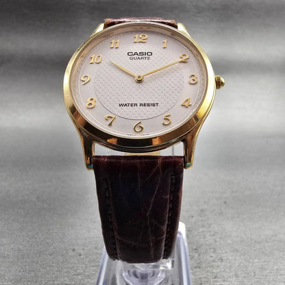Casio Watch Men 34mm White Dial Gold Tone Round Leather Band MTP-1080 New Batt5