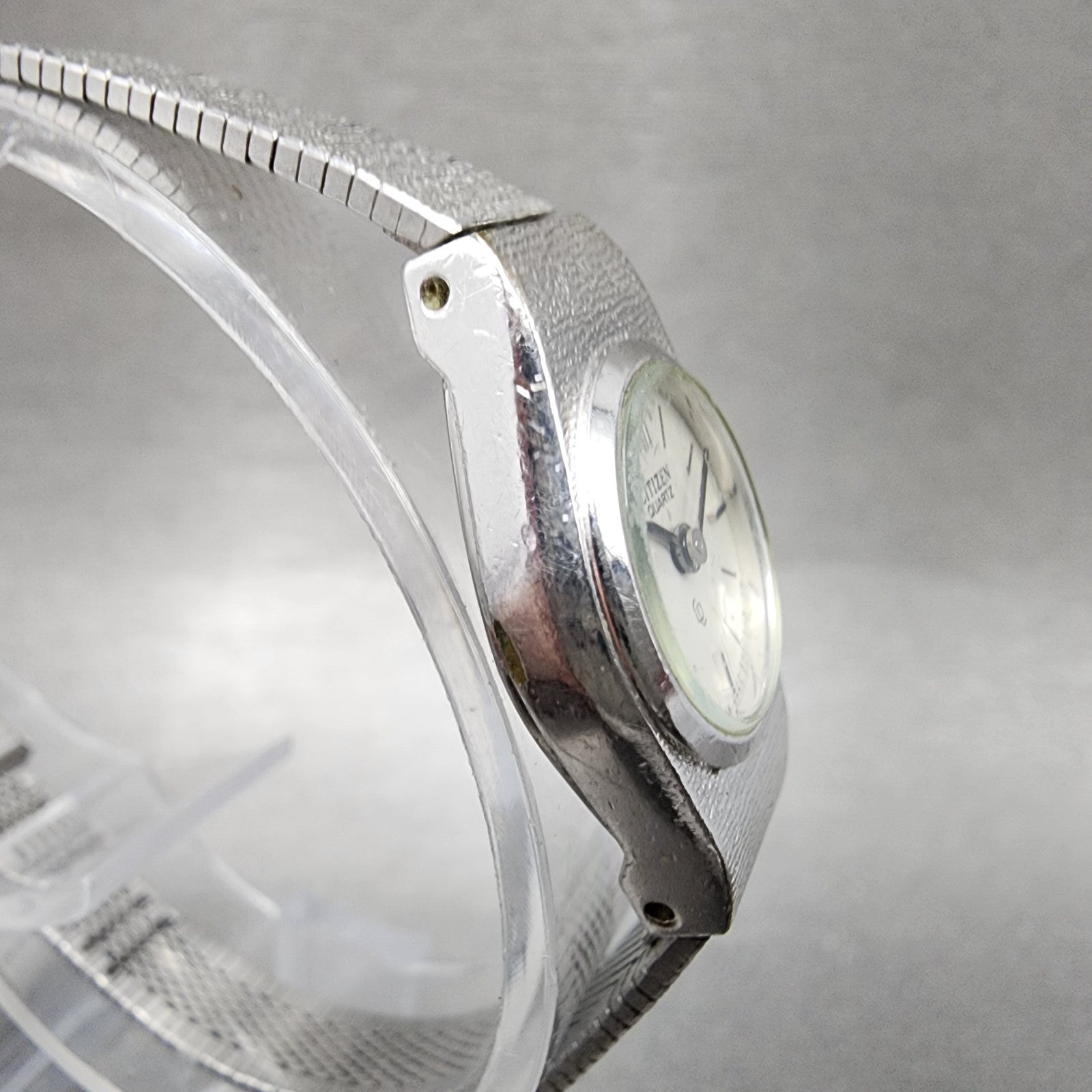 Citizen CQ Watch Women 17mm Silver Dial Silver Tone 3220891244 New Battery3