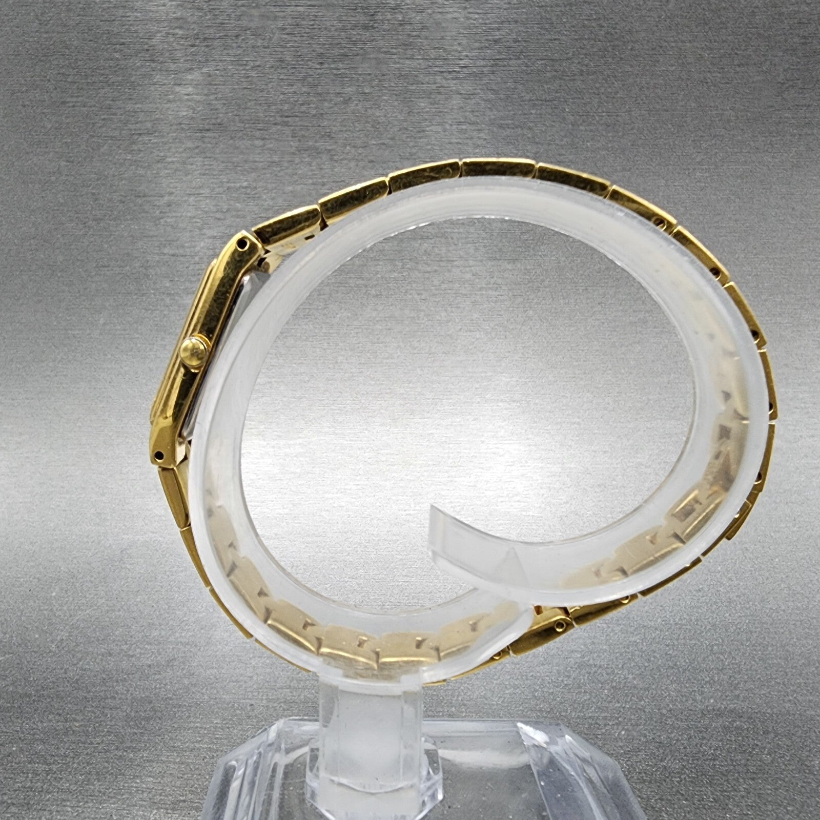 Seiko Watch Women 13mm Gold Dial Gold Tone Rectangle 2E207479 New Battery6