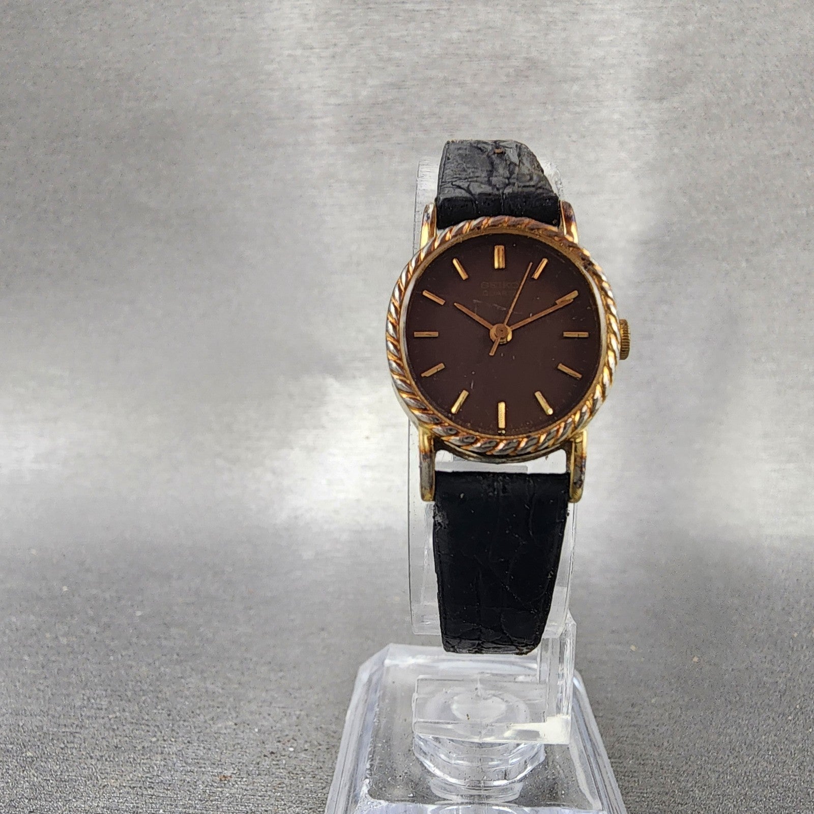 Seiko Watch Women 19mm Brown Dial Gold Tone Oval 14215510 New Battery6