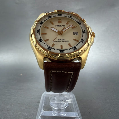 Pulsar Dive Watch Men 39mm Cream Dial Gold Tone Date V732-0E00 SAMPLE PARTS6