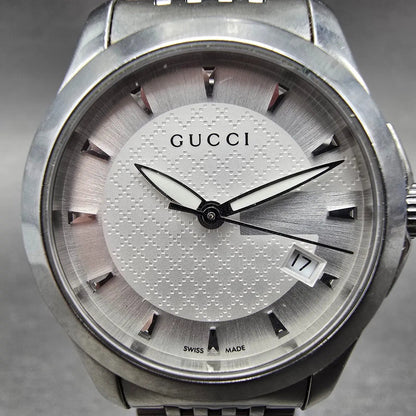Gucci Watch Women Silver Dial Stainless Steel Date Round 126.5 New Battery1