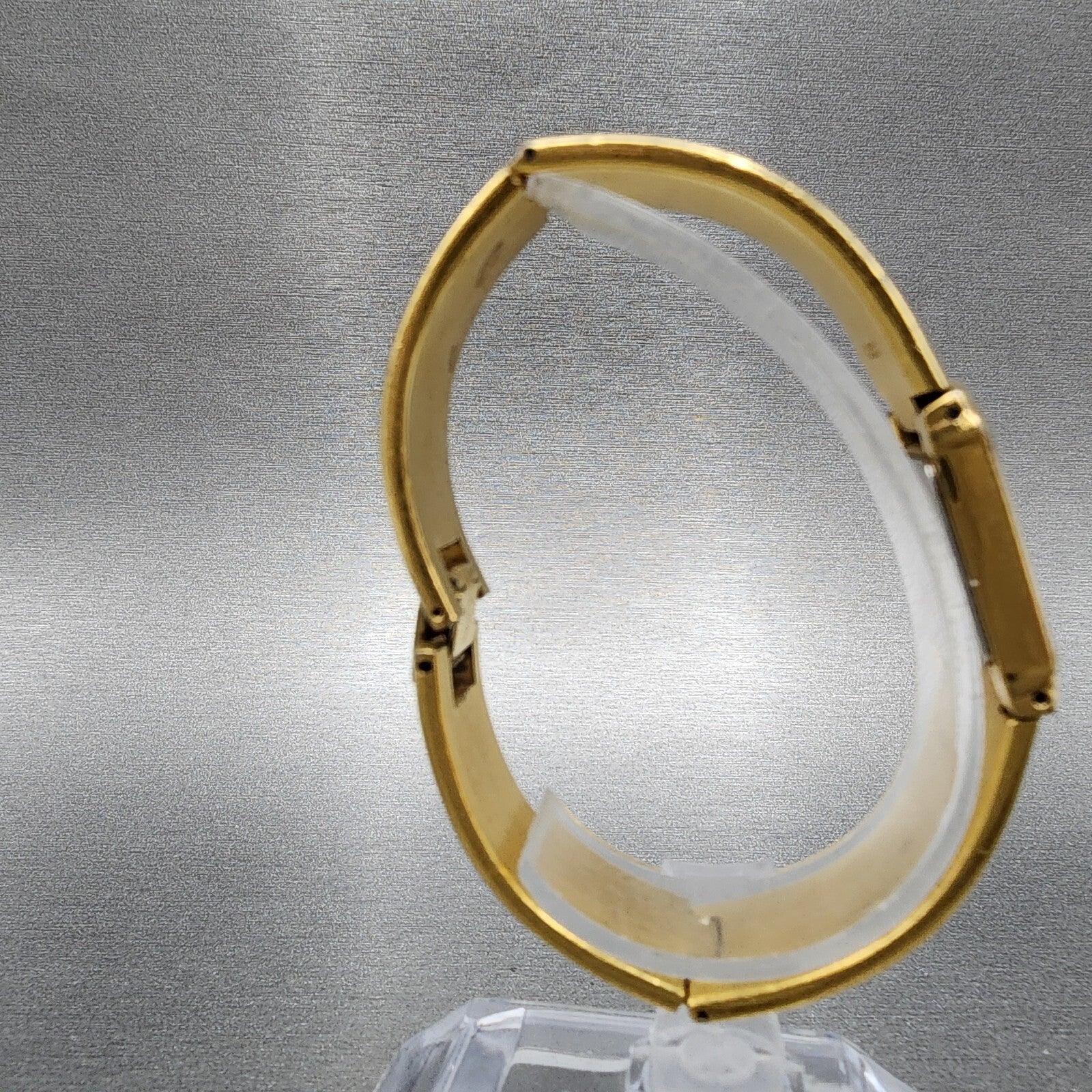 Seiko Tank Watch Women 15mm White Dial Gold Tone Rectangle 1F205K19 PARTS9