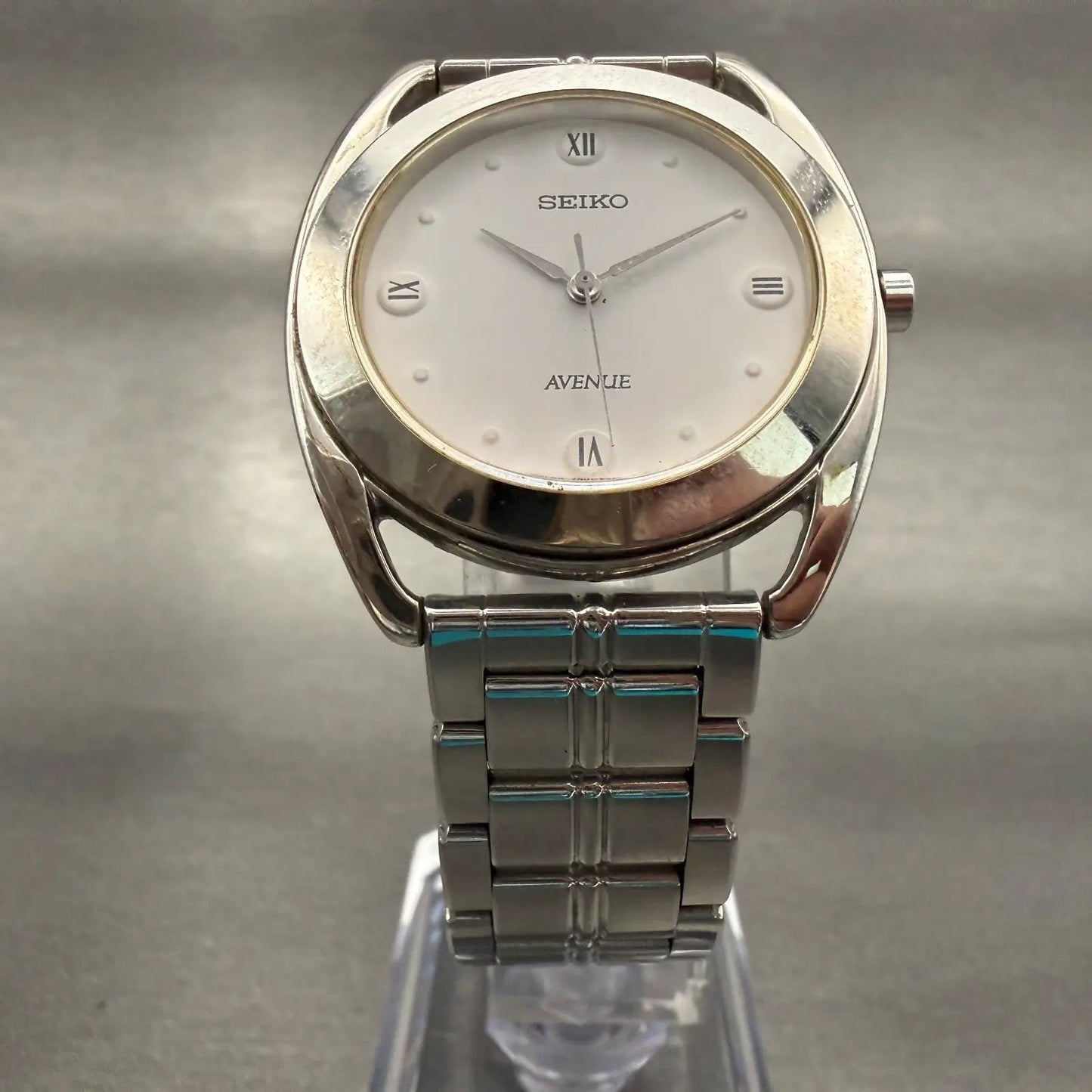 Seiko Avenue Watch Men 32mm White Dial Silver Tone Round 7N01-6680 New Battery5