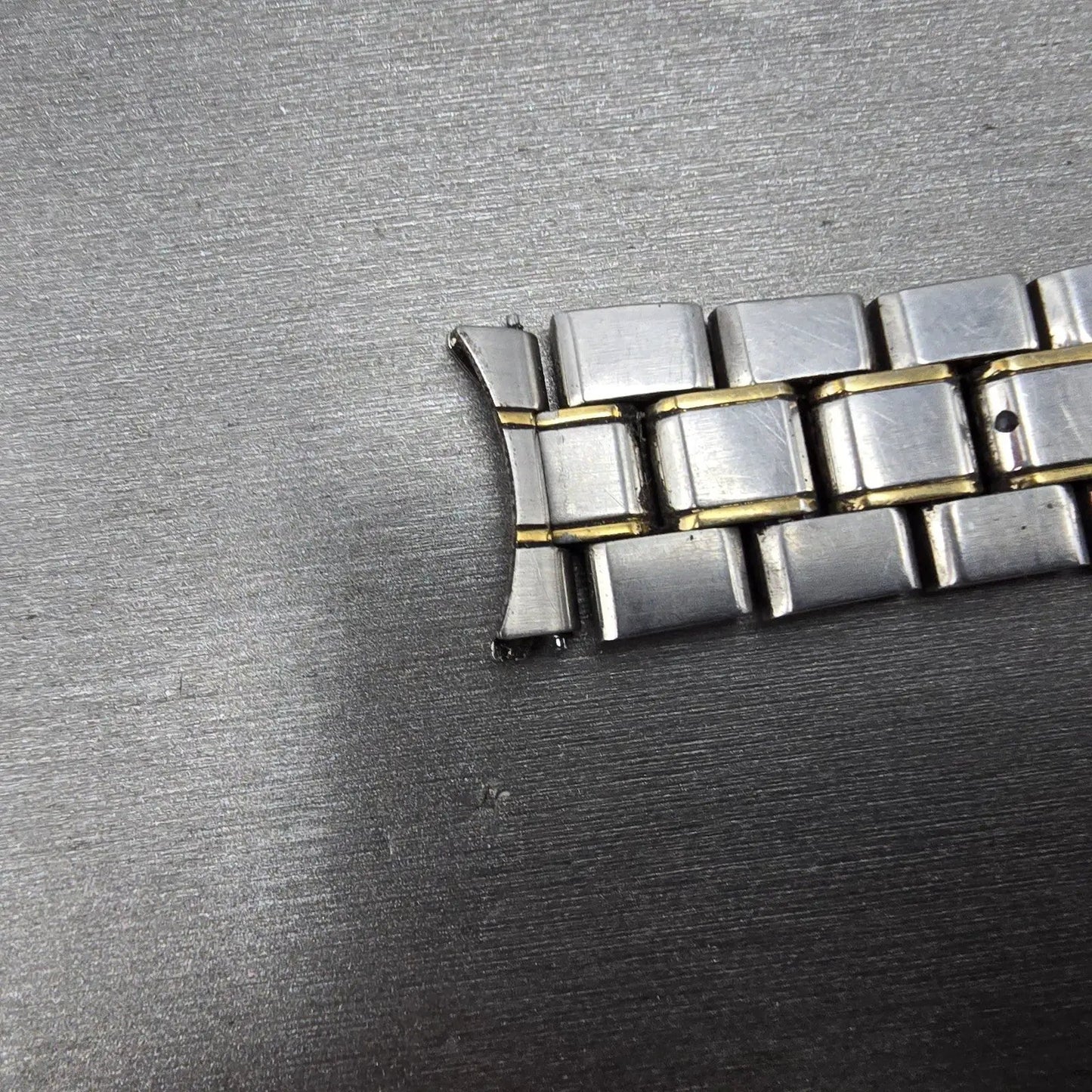 Seiko Bracelet For V742-8119 18mm Stainless Steel Two Tone 4916ZI Vintage4