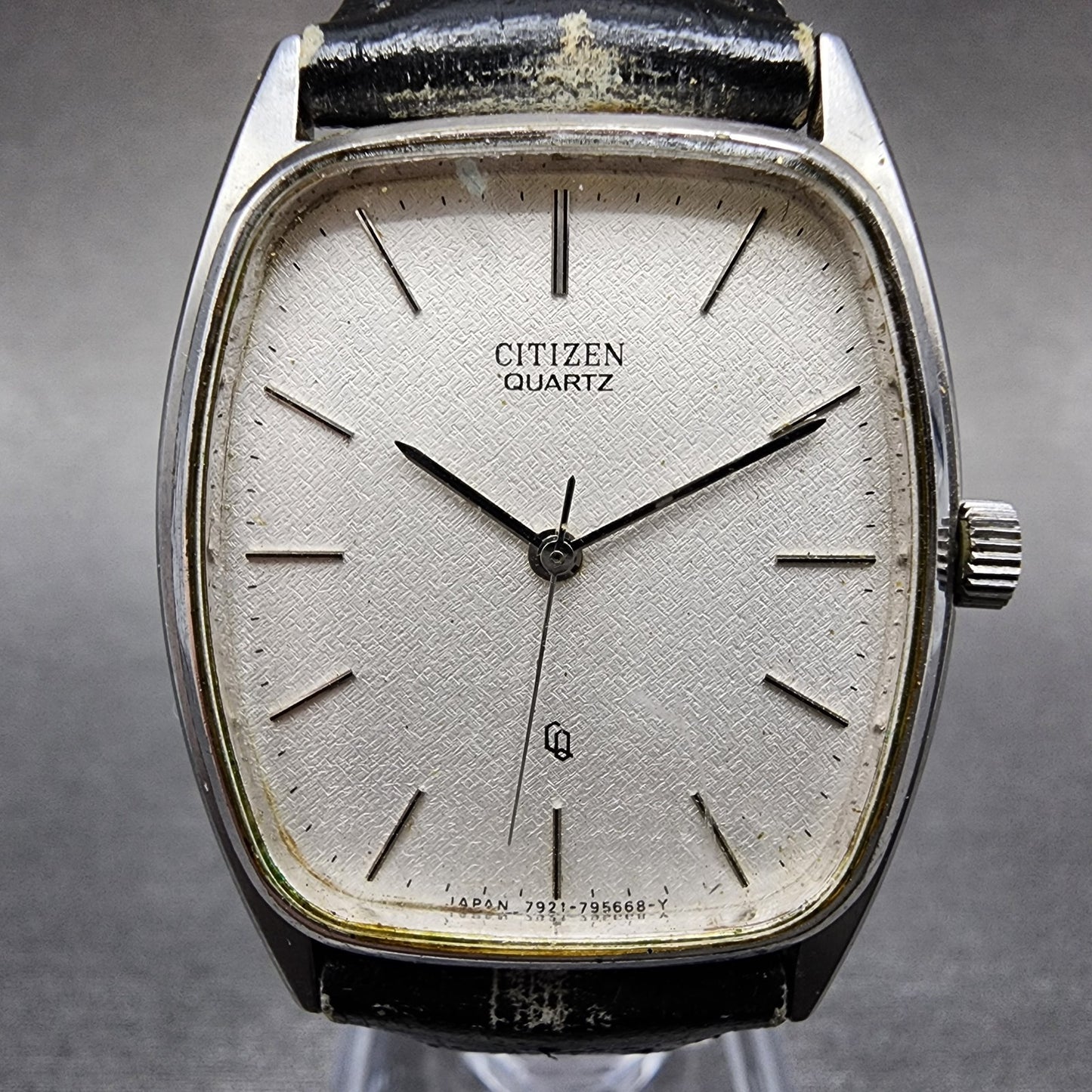 Citizen CQ Watch Men 29mm Silver Dial Silver Tone 4-795482 New Battery