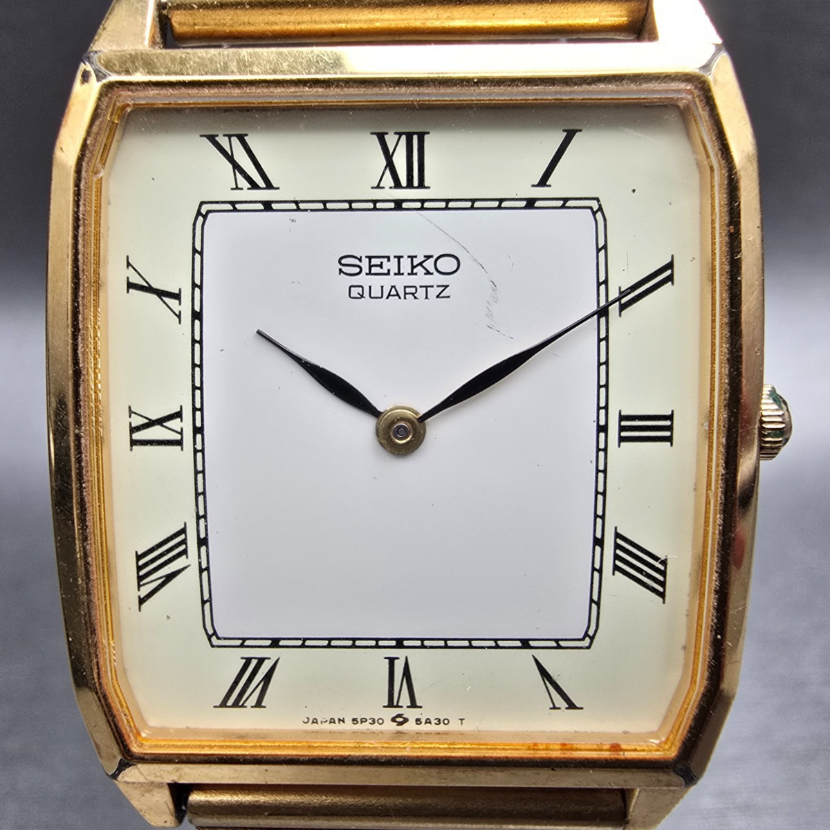 Seiko Tank Watch Men 27mm White Dial Gold Tone Rectangle 5P30-5410 New Battery1