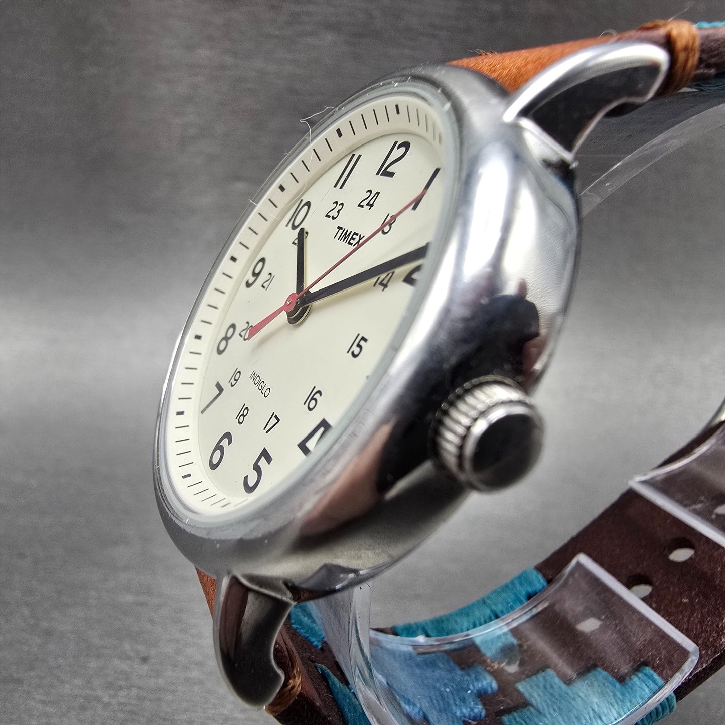 Timex Weekender Watch Men 40mm White Dial Silver Tone Round New Battery VYHJ2