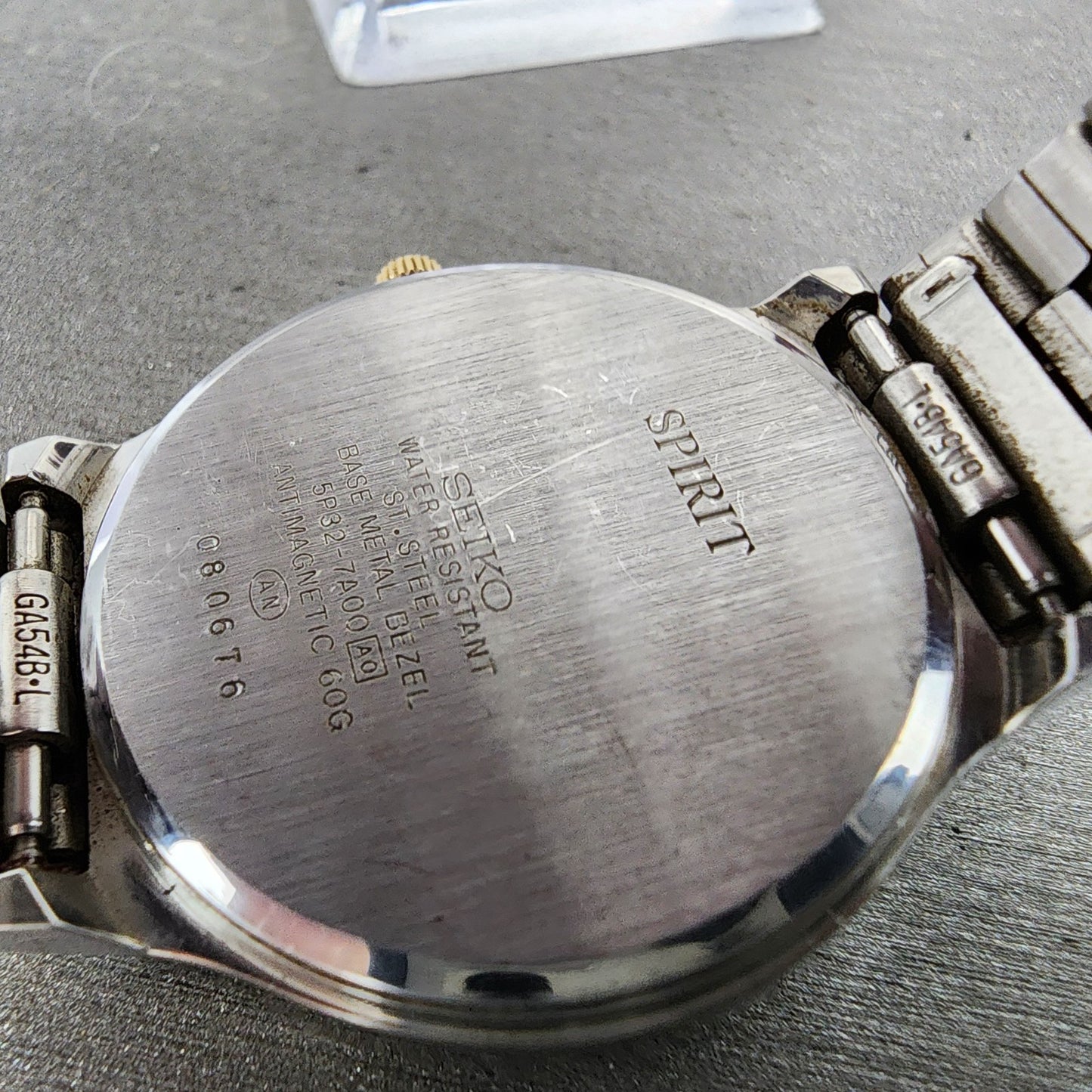 Seiko Spirit Watch Men 33mm Champagne Dial Two Tone Date 5p327a00 New Battery9