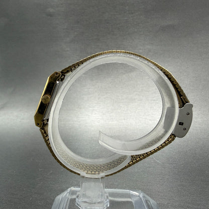 Seiko Pulsar Tank Watch Women 16mm Silver Dial Gold Tone V230-5720 New Battery6