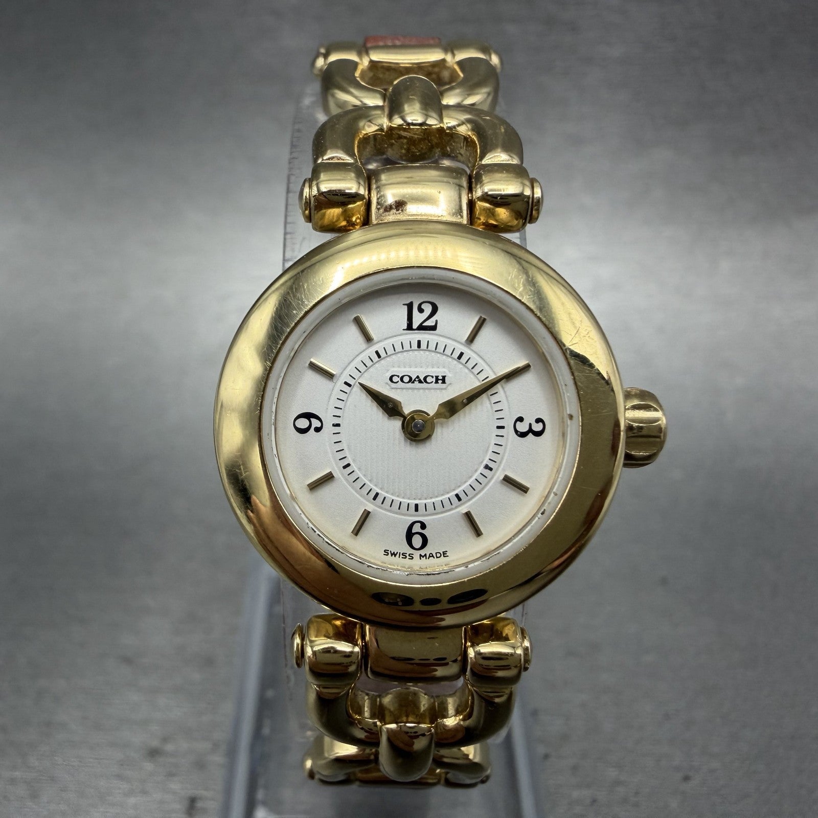 Coach Watch Women 22mm White Dial Gold Tone Round Leather W006 New Battery0