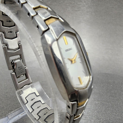 Seiko Watch Women 14mm White Dial Two Tone 2e20-0at0 New Battery