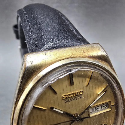 Seiko SQ Watch Men 35mm Gold Dial Gold Tone Daydate Round 8223-8029 New BatteryI4