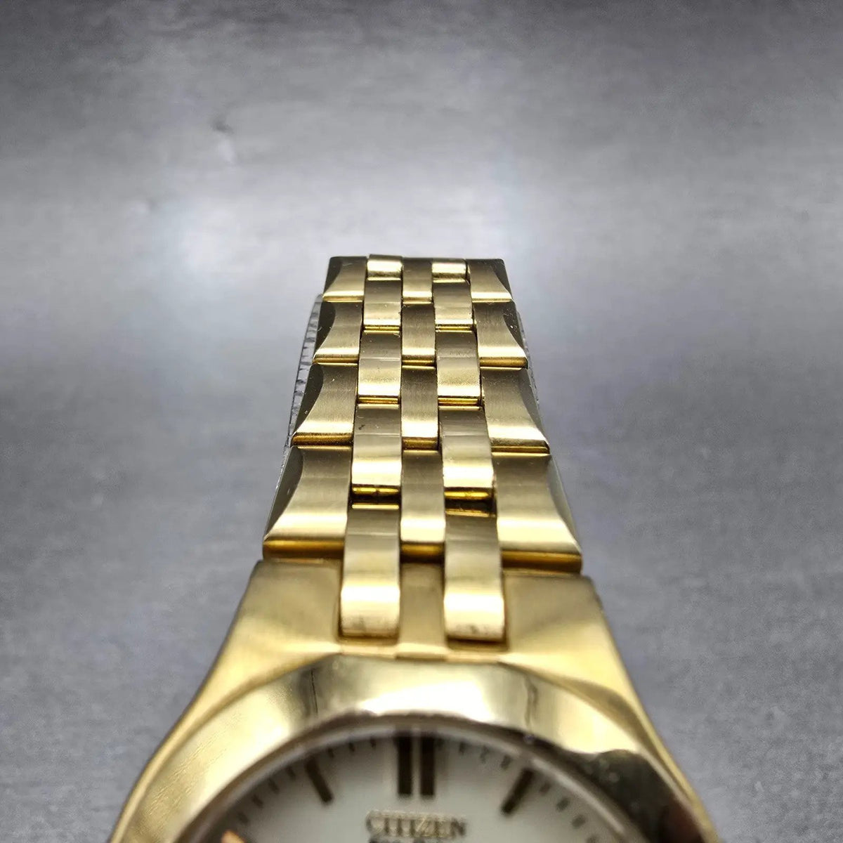 Citizen Eco-Drive Croso Watch Women 27mm Cream Dial Gold Daydate Round Runs JP4
