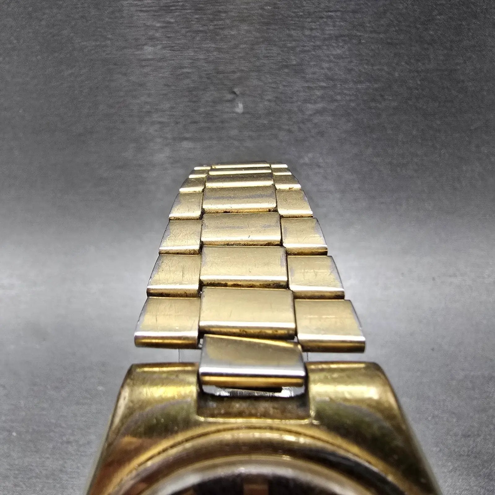 Seiko DX Automatic Watch Men 37mm Brown Dial Gold Tone Daydate 6106-7619 Runs NK4
